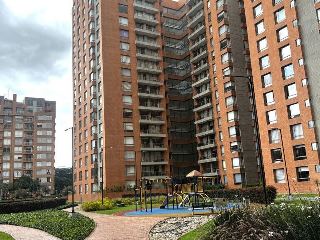 Apartamento de 3 alcobas en venta en El Plan, Bogotá, 136 m² · foto 13 de 14