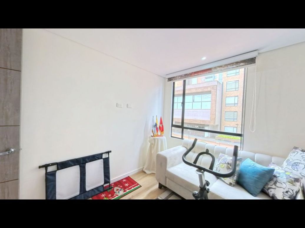 Apartamento de 3 alcobas en venta en Cantalejo, Bogotá, 111 m² · foto 5 de 19