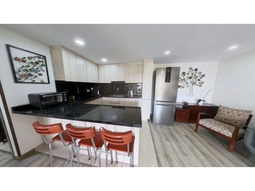 Apartamento de 3 alcobas en venta en Los Alcázares, Bogotá, 93 m² · foto 6 de 10