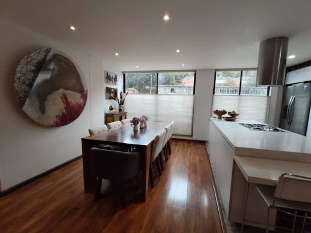 Apartamento de 2 alcobas en venta en Chapinero Alto, Bogotá, 98 m² · foto 9 de 12