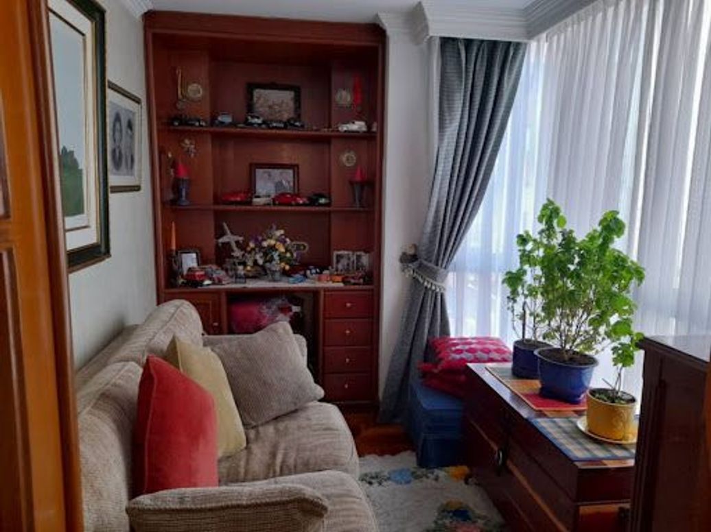 Apartamento de 3 alcobas en venta en Chicó Navarra, Bogotá, 120 m² · foto 8 de 15