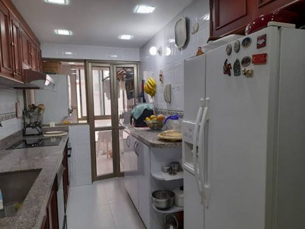 Apartamento de 3 alcobas en venta en Chicó Navarra, Bogotá, 120 m² · foto 5 de 15