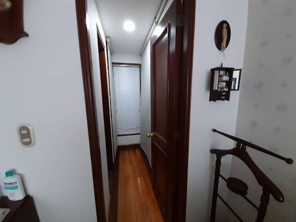 Apartamento de 3 alcobas en venta en Chicó Navarra, Bogotá, 120 m² · foto 15 de 15