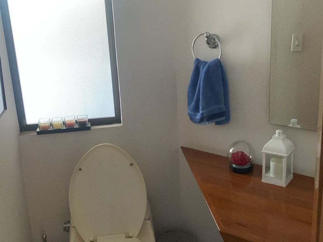 Casa de 6 alcobas en arriendo en Las Nieves, Bogotá, 300 m² · foto 14 de 20