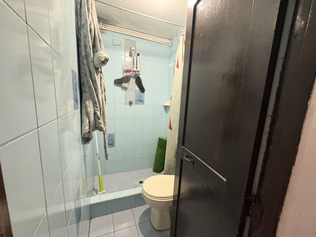 Casa de 6 alcobas en venta en Las Flores, Bogotá, 176 m² · foto 6 de 20