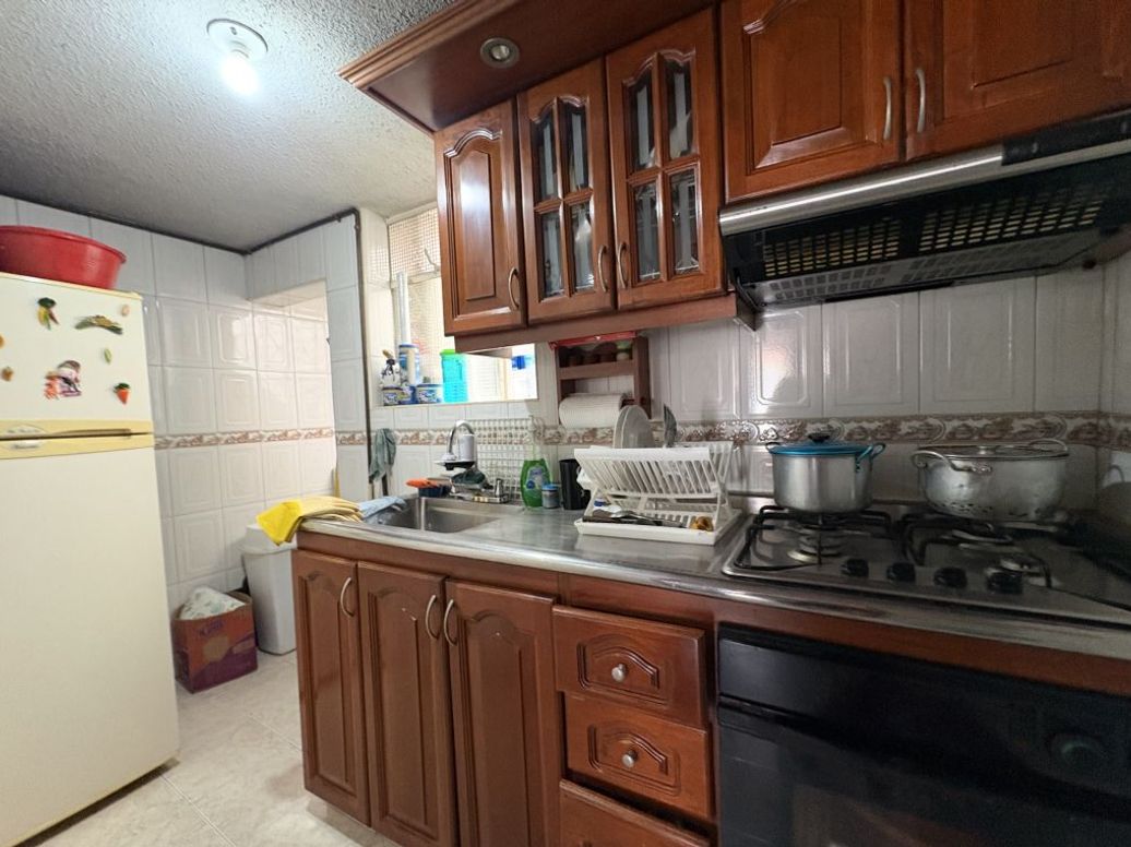 Casa de 6 alcobas en venta en Las Flores, Bogotá, 176 m² · foto 10 de 20