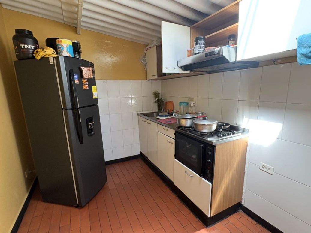 Casa de 6 alcobas en venta en Las Flores, Bogotá, 176 m² · foto 18 de 20