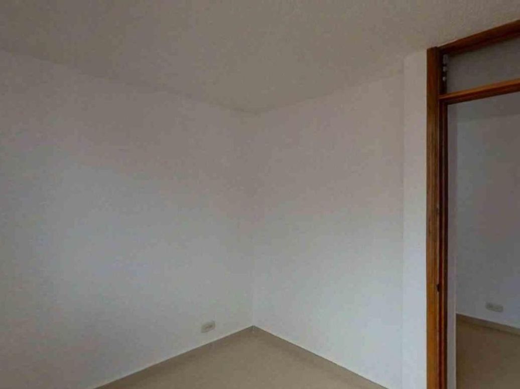 Apartamento de 3 alcobas en venta en San Antonio Norte, Bogotá, 46 m² · foto 12 de 20