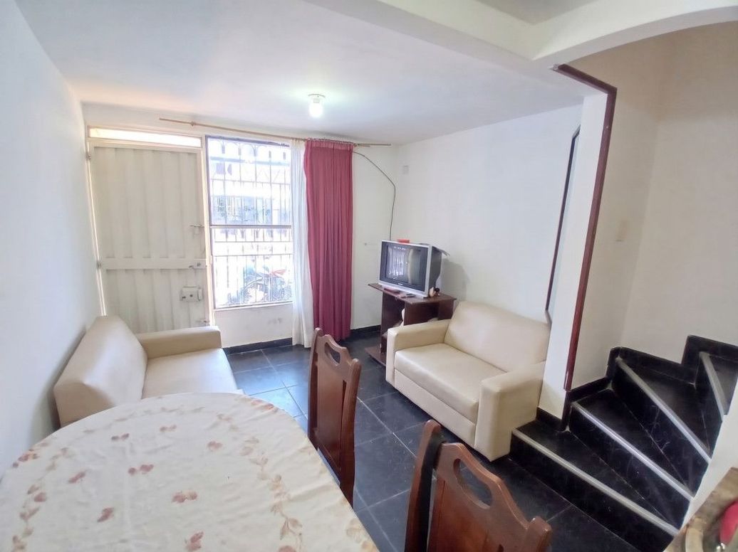 Casa de 4 alcobas en venta en Antonia Santos, Bogotá, 58 m² · foto 2 de 15