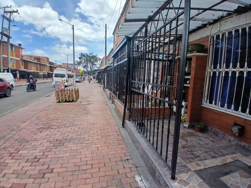 Casa de 4 alcobas en venta en Antonia Santos, Bogotá, 58 m² · foto 14 de 15