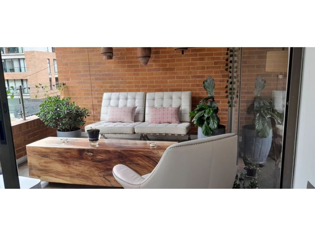 Apartamento de 3 alcobas en venta en Chicó Navarra, Bogotá, 217 m² · foto 5 de 20