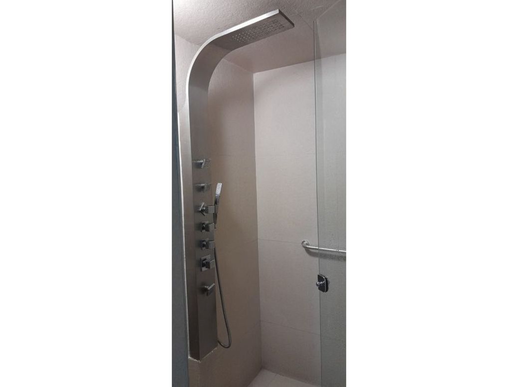 Apartamento de 3 alcobas en venta en Chicó Navarra, Bogotá, 217 m² · foto 20 de 20