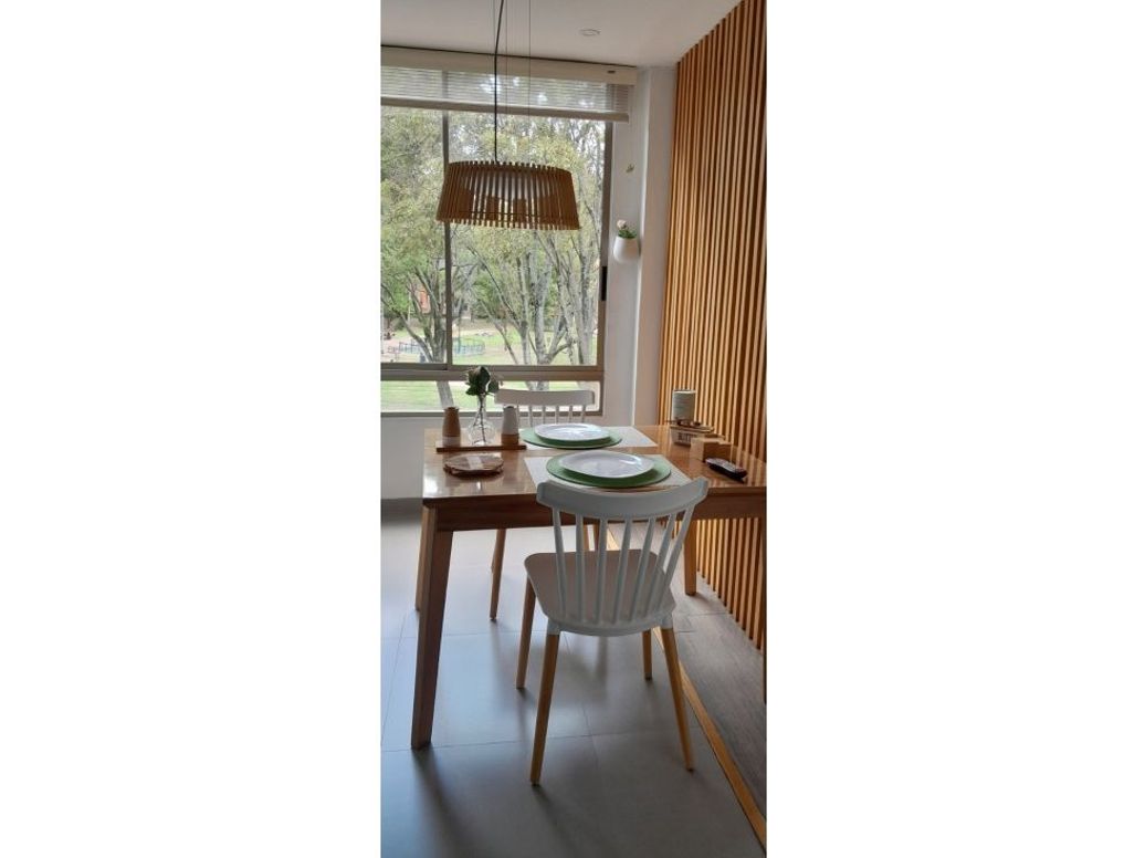 Apartamento de 3 alcobas en venta en Chicó Navarra, Bogotá, 217 m² · foto 7 de 20