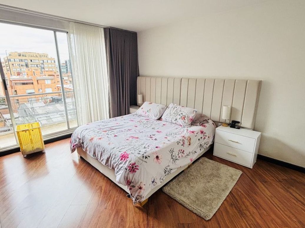 Apartamento de 2 alcobas en arriendo en Chico Norte Et. Iii, Bogotá, 78 m² · foto 19 de 20
