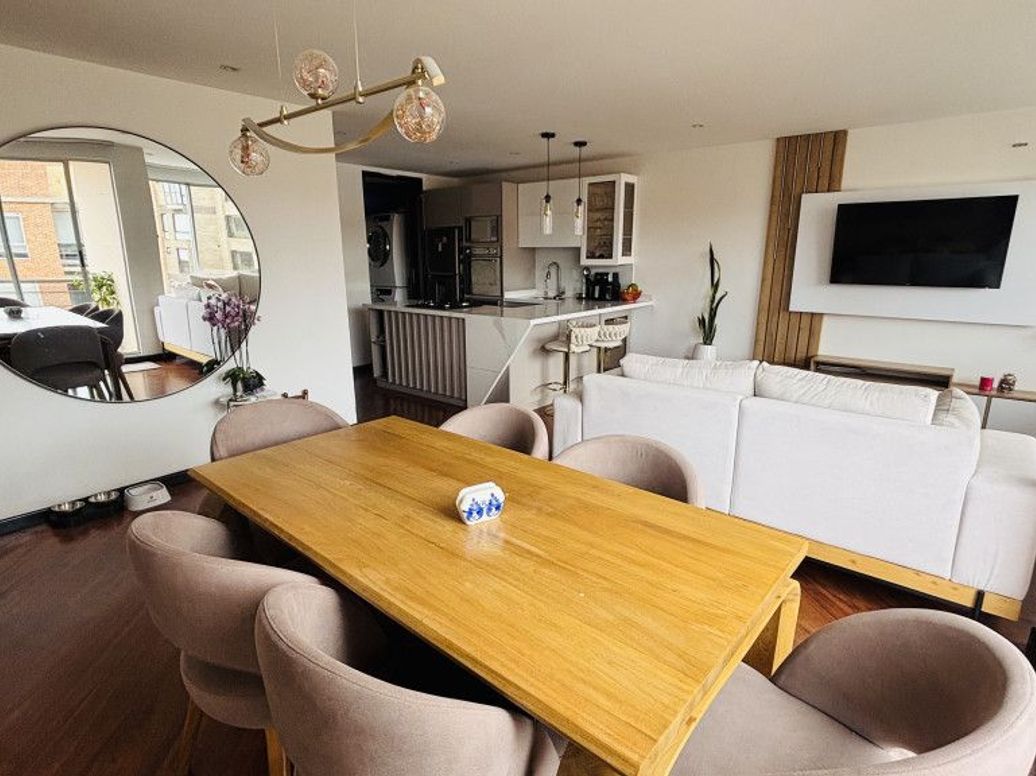 Apartamento de 2 alcobas en arriendo en Chico Norte Et. Iii, Bogotá, 78 m² · foto 12 de 20