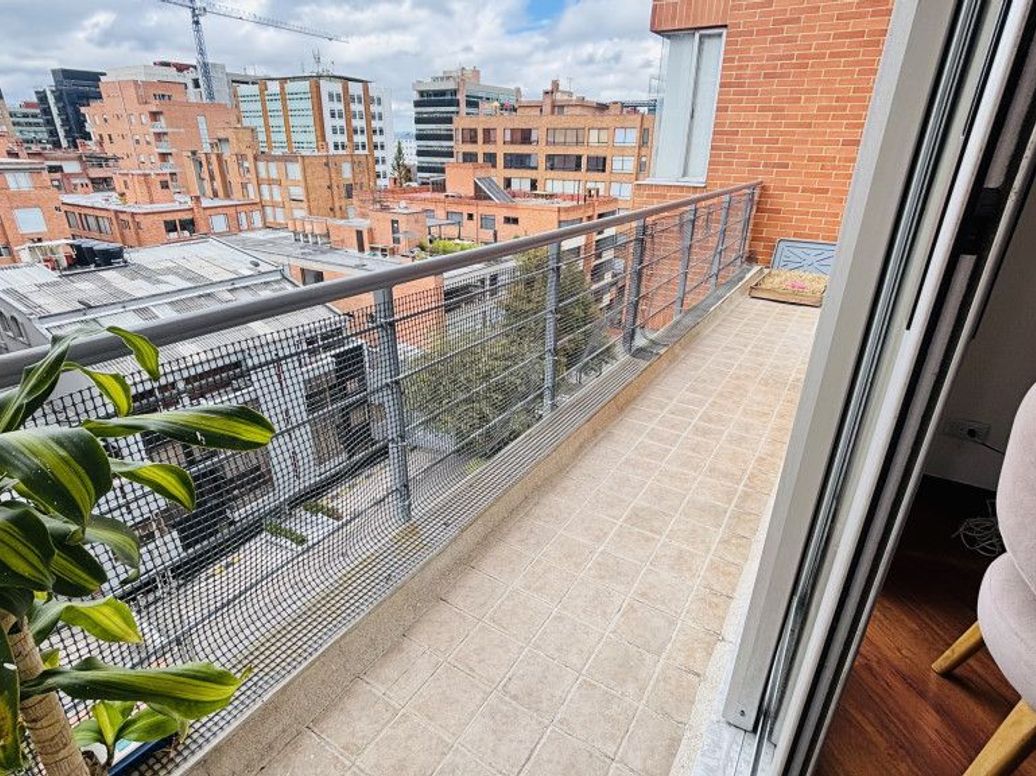 Apartamento de 2 alcobas en arriendo en Chico Norte Et. Iii, Bogotá, 78 m² · foto 13 de 20
