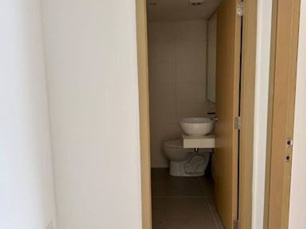 Apartamento de 1 alcoba en venta en Las Nieves, Bogotá, 56 m² · foto 8 de 11