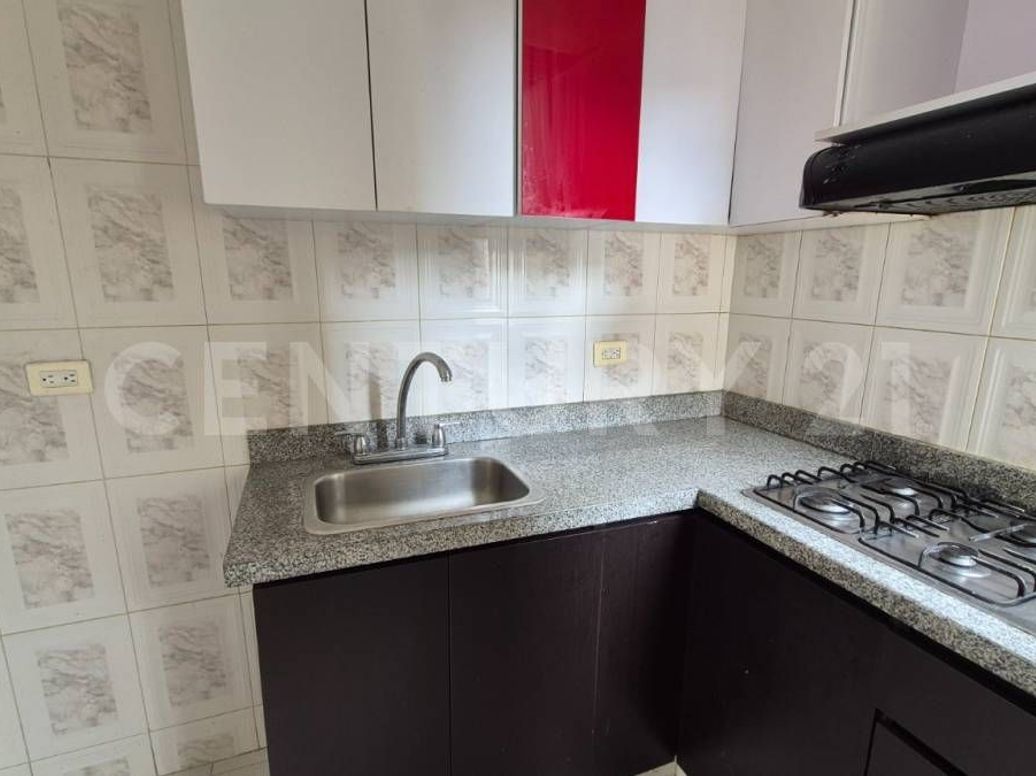 Apartamento de 3 alcobas en venta en Gran Granada, Bogotá, 49 m² · foto 5 de 15