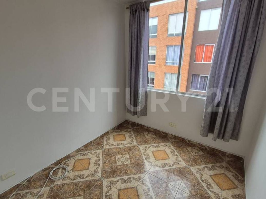 Apartamento de 3 alcobas en venta en Gran Granada, Bogotá, 49 m² · foto 11 de 15