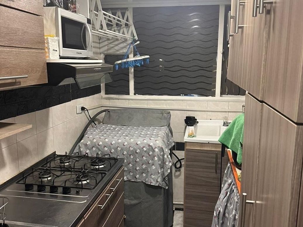 Apartamento de 3 alcobas en venta en Pinar De Suba, Bogotá, 60 m² · foto 12 de 14