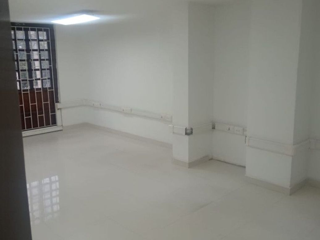 Apartamento de 6 alcobas en arriendo en San Patricio, Bogotá, 340 m² · foto 13 de 13