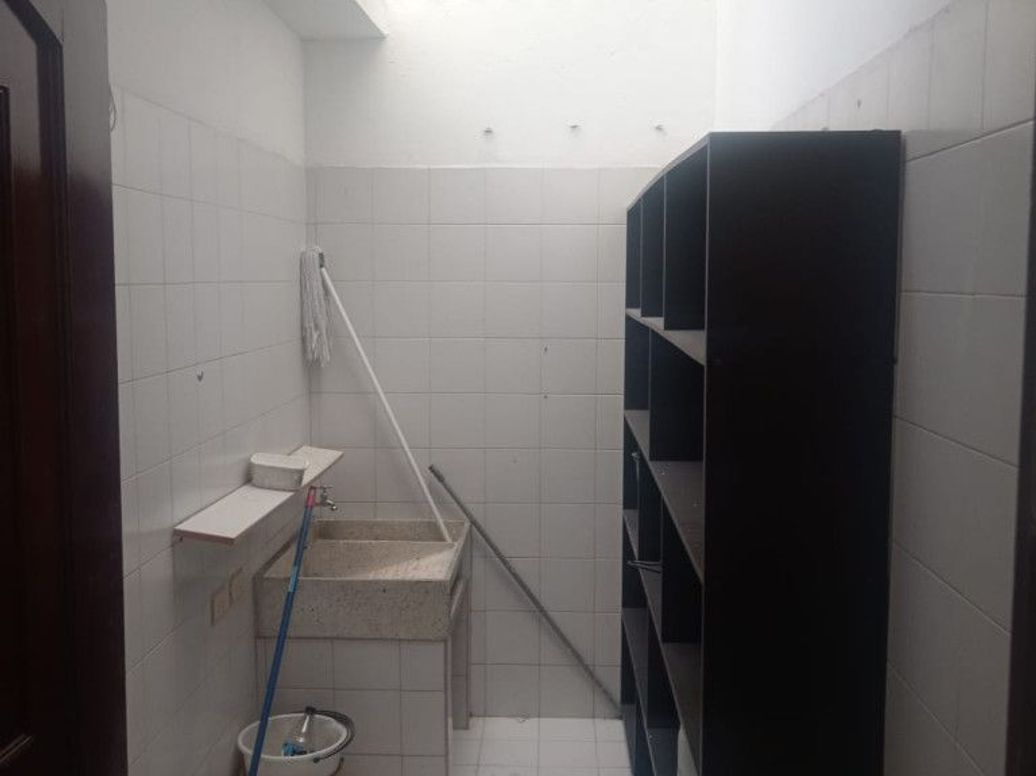 Apartamento de 6 alcobas en arriendo en San Patricio, Bogotá, 340 m² · foto 6 de 13