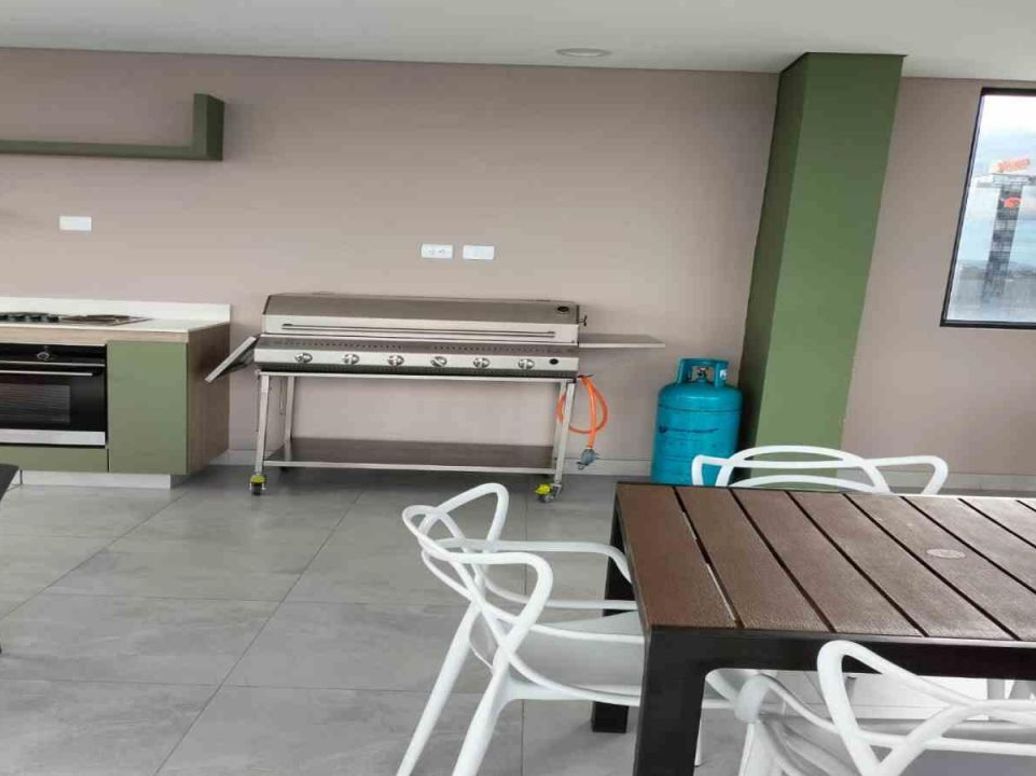 Apartamento de 1 alcoba en venta en La Castellana, Bogotá, 23 m² · foto 18 de 19