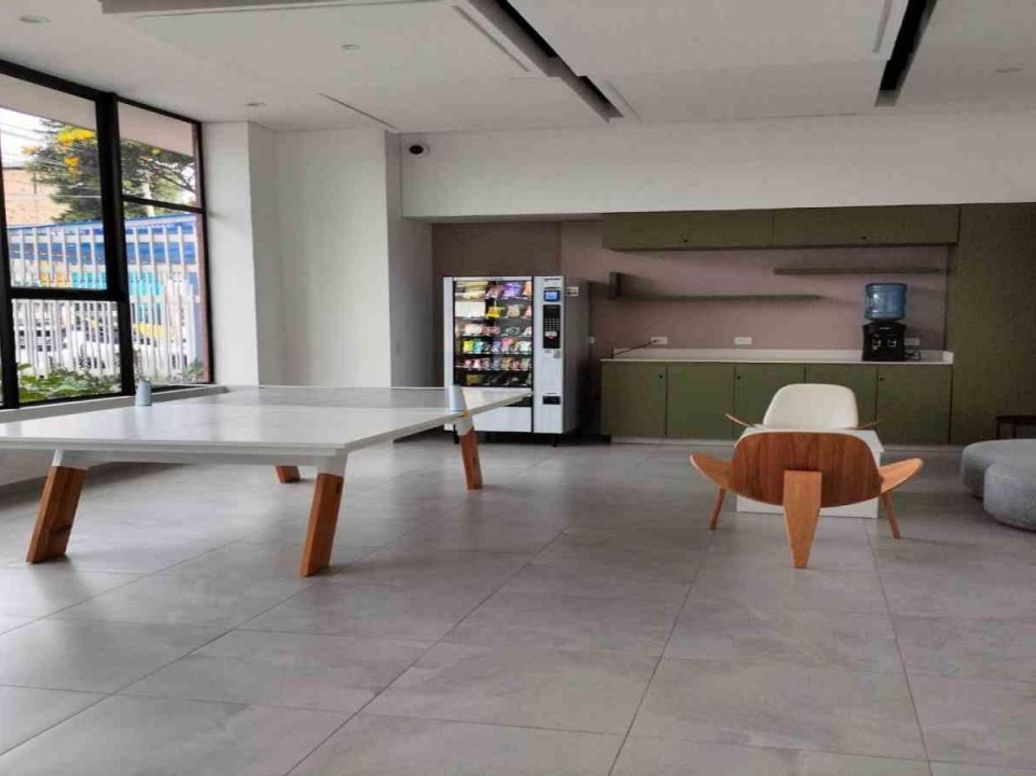 Apartamento de 1 alcoba en venta en La Castellana, Bogotá, 23 m² · foto 9 de 19