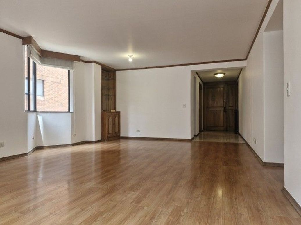 Apartamento de 3 alcobas en arriendo en Chico, Bogotá, 122 m² · foto 11 de 20