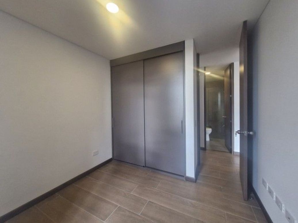Apartamento de 2 alcobas en venta en El Rosario, Bogotá, 66 m² · foto 9 de 20
