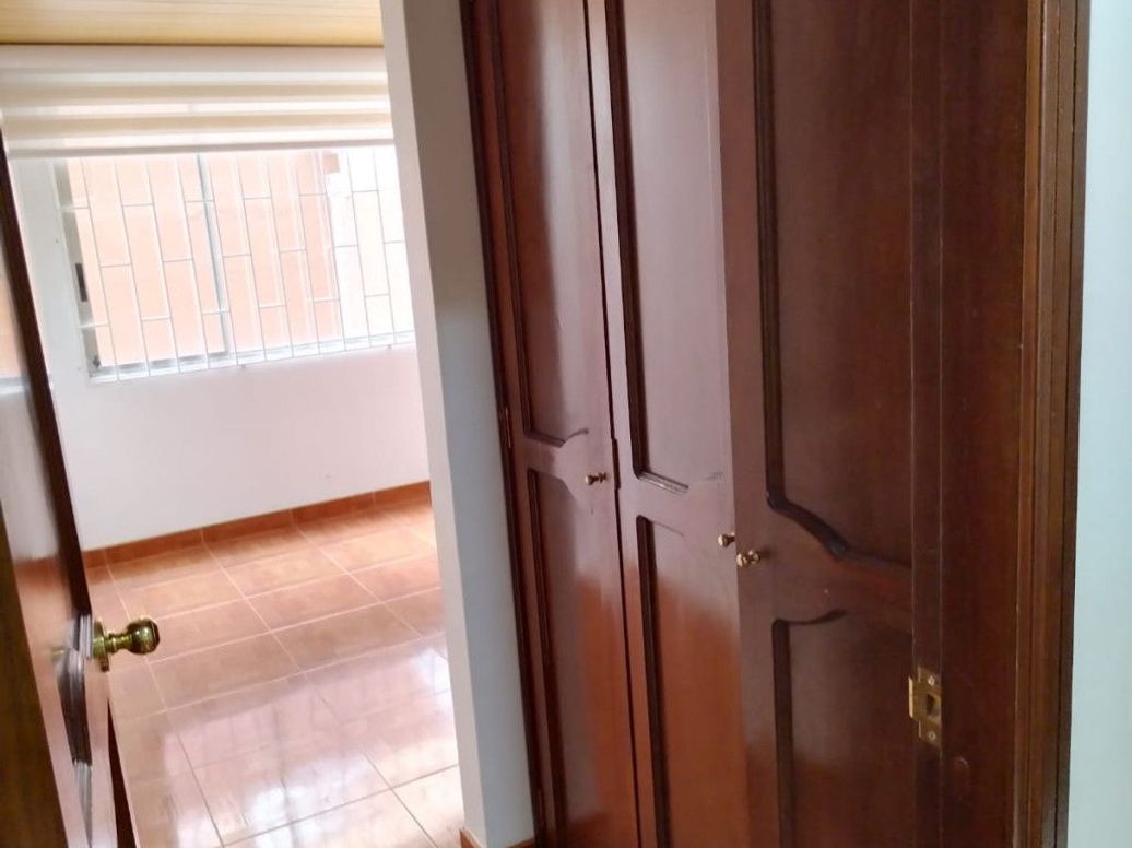 Apartamento de 2 alcobas en venta en El Contador, Bogotá, 53 m² · foto 7 de 10