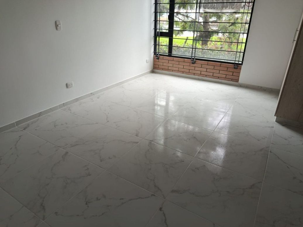 Apartaestudio en venta en Los Monjes, Bogotá, 28 m² · foto 4 de 13