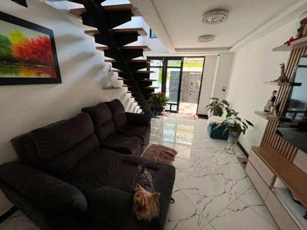 Casa de 2 alcobas en venta en Villa Del Rosario, Bogotá, 129 m² · foto 4 de 20