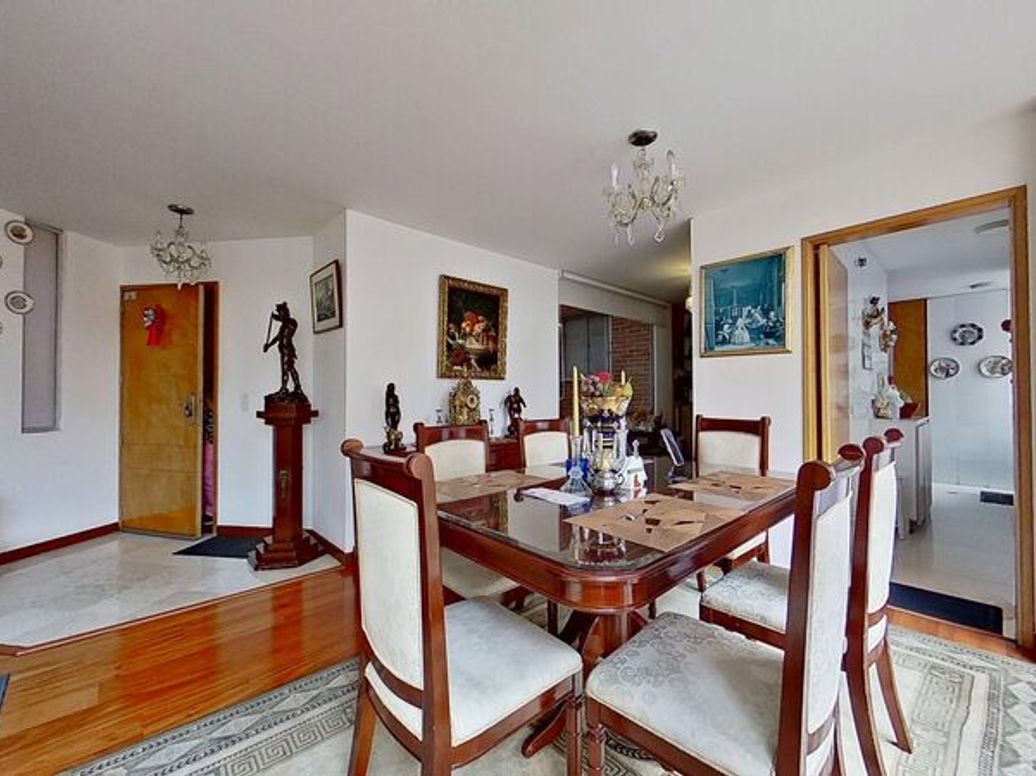 Apartamento de 3 alcobas en venta en Santa Barbara Occidental, Bogotá, 107 m² · foto 3 de 20