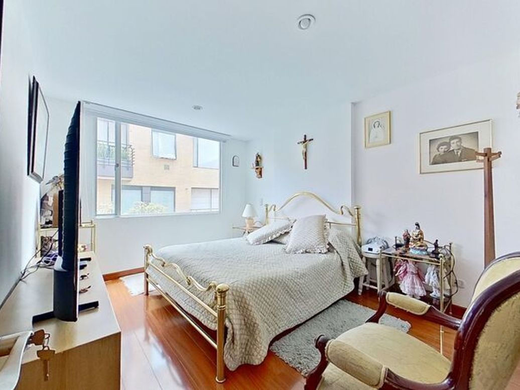 Apartamento de 3 alcobas en venta en Santa Barbara Occidental, Bogotá, 107 m² · foto 20 de 20