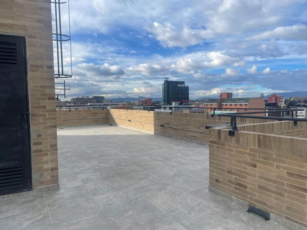 Apartamento de 2 alcobas en venta en Quinta Paredes, Bogotá, 89 m² · foto 12 de 12