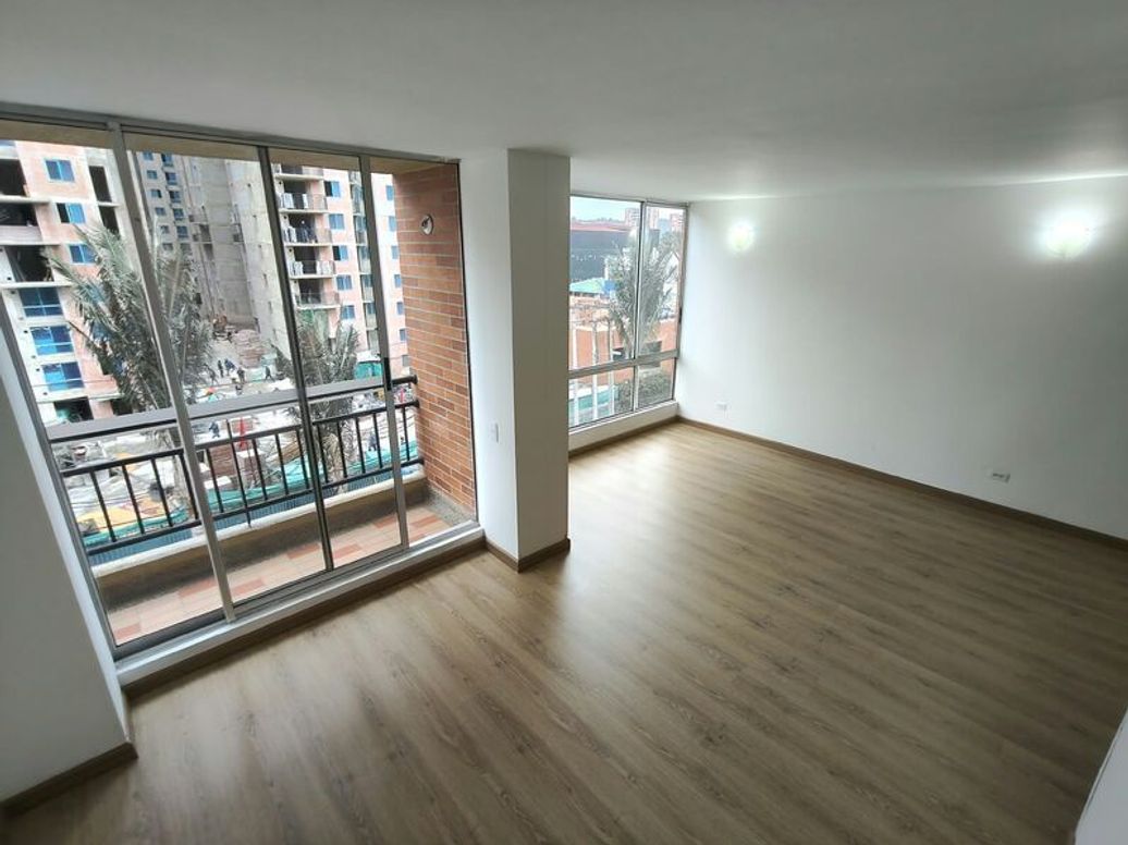 Apartamento de 3 alcobas en venta en Cr Portales Del Norte Et. Iii, Bogotá, 73 m² · foto 4 de 20