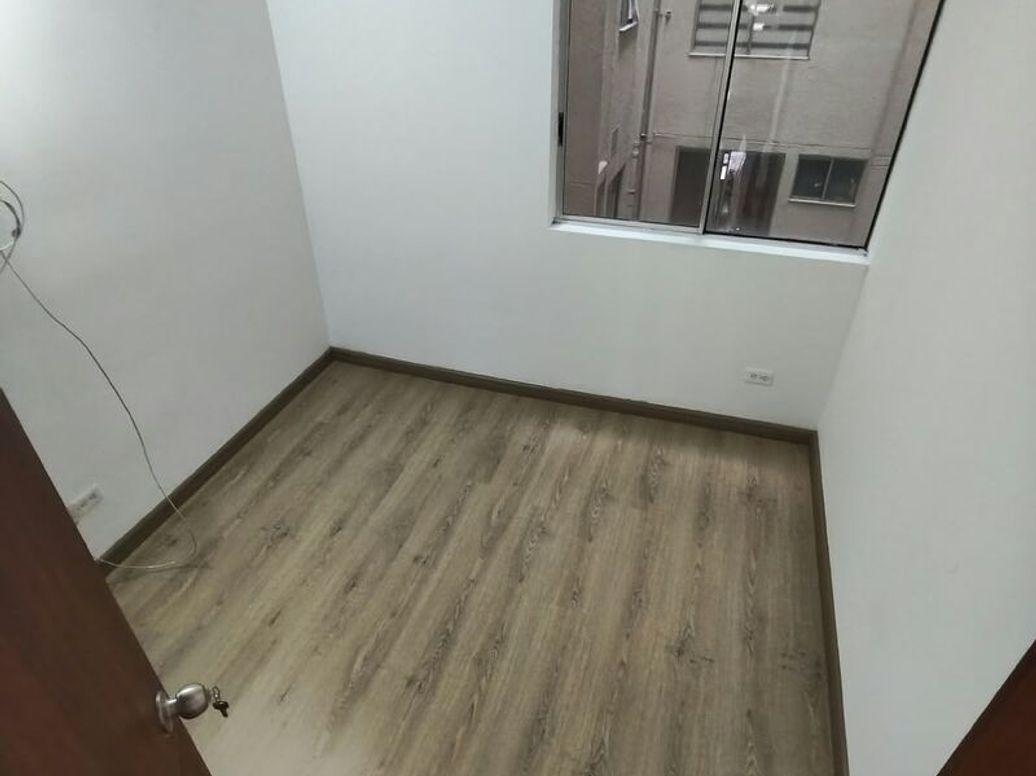 Apartamento de 3 alcobas en venta en Cr Portales Del Norte Et. Iii, Bogotá, 73 m² · foto 11 de 20