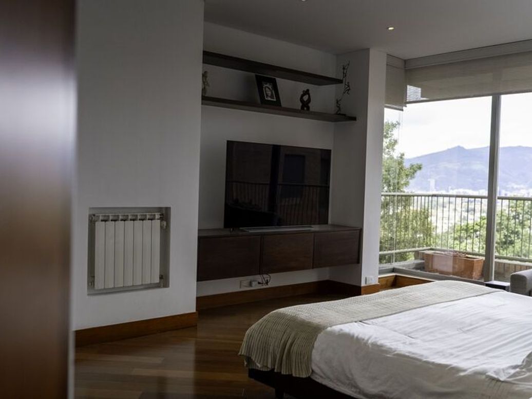 Apartamento de 4 alcobas en venta en Suba Naranjos, Bogotá, 275 m² · foto 13 de 20