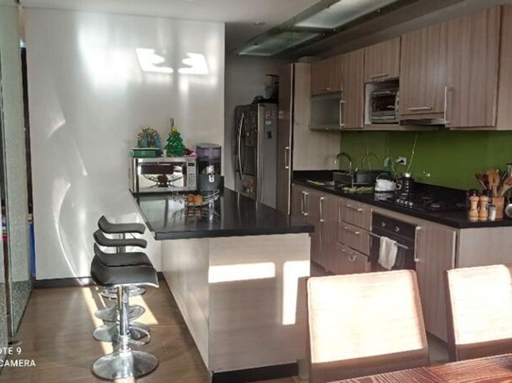 Apartamento de 3 alcobas en venta en Molinos Norte, Bogotá, 152 m² · foto 6 de 15