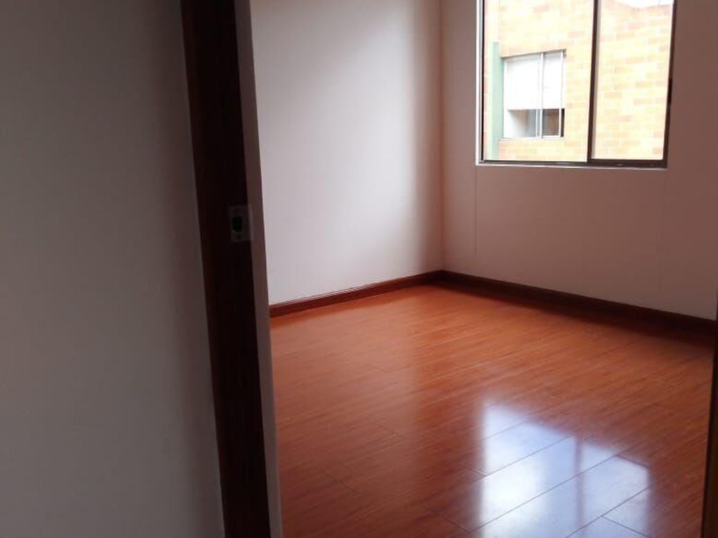 Casa de 3 alcobas en venta en Hipotecho Et. Iii, Bogotá, 77 m² · foto 10 de 15