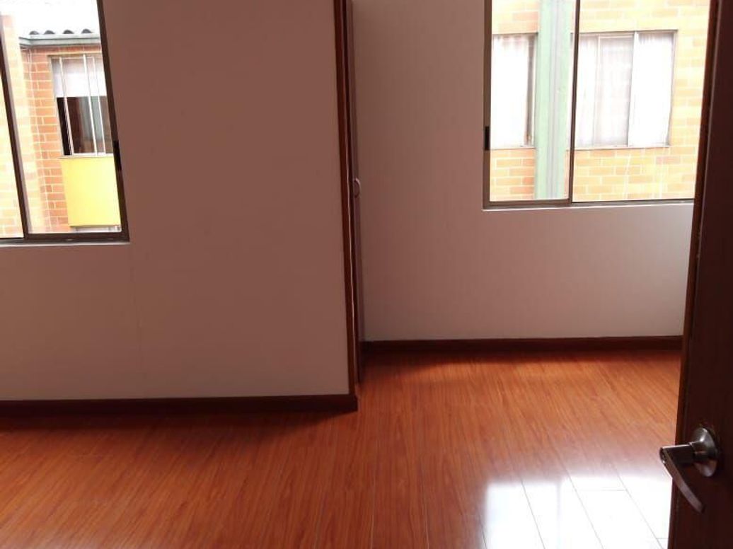 Casa de 3 alcobas en venta en Hipotecho Et. Iii, Bogotá, 77 m² · foto 13 de 15