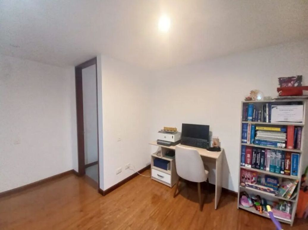 Apartamento de 3 alcobas en venta en Ciudad Salitre Sur-Oriental, Bogotá, 115 m² · foto 10 de 20