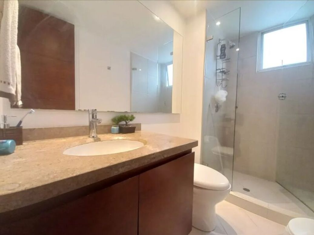 Apartamento de 3 alcobas en venta en Ciudad Salitre Sur-Oriental, Bogotá, 115 m² · foto 14 de 20