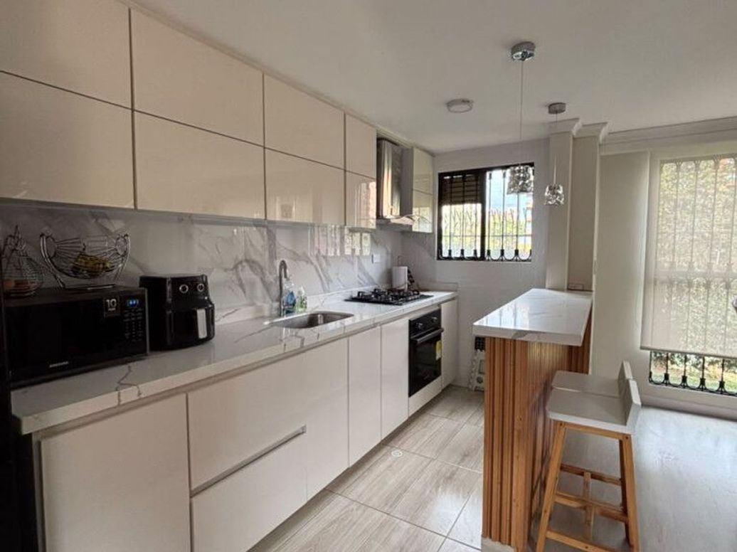 Casa de 3 alcobas en venta en Atenas, Bogotá, 116 m² · foto 3 de 20