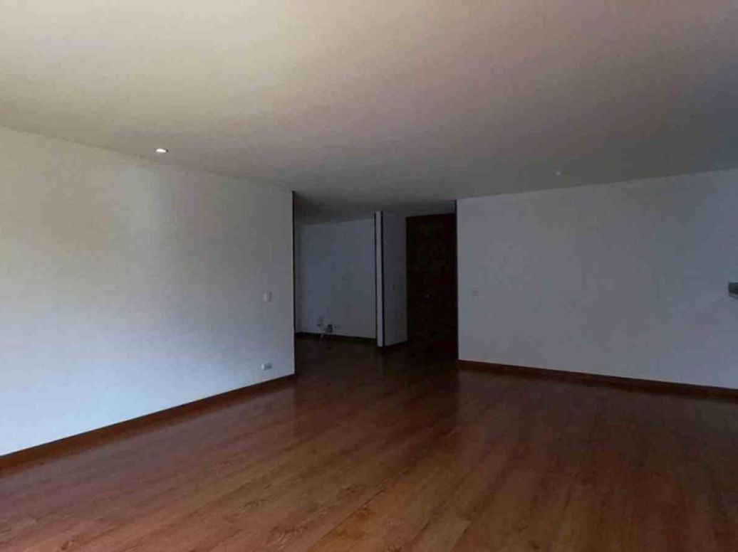 Apartamento de 3 alcobas en venta en Cerros De Suba, Bogotá, 91 m² · foto 3 de 20