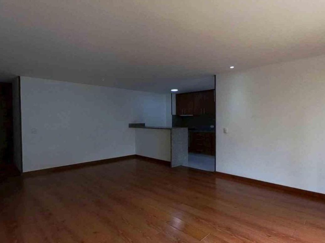 Apartamento de 3 alcobas en venta en Cerros De Suba, Bogotá, 91 m² · foto 4 de 20