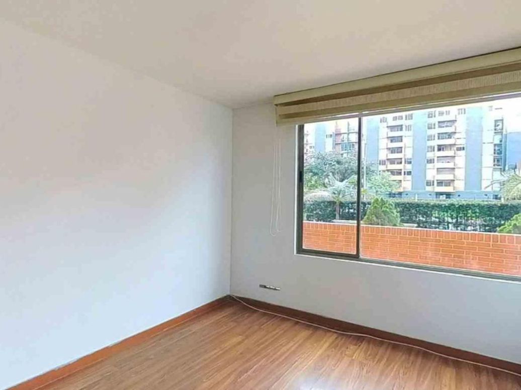 Apartamento de 3 alcobas en venta en Cerros De Suba, Bogotá, 91 m² · foto 6 de 20