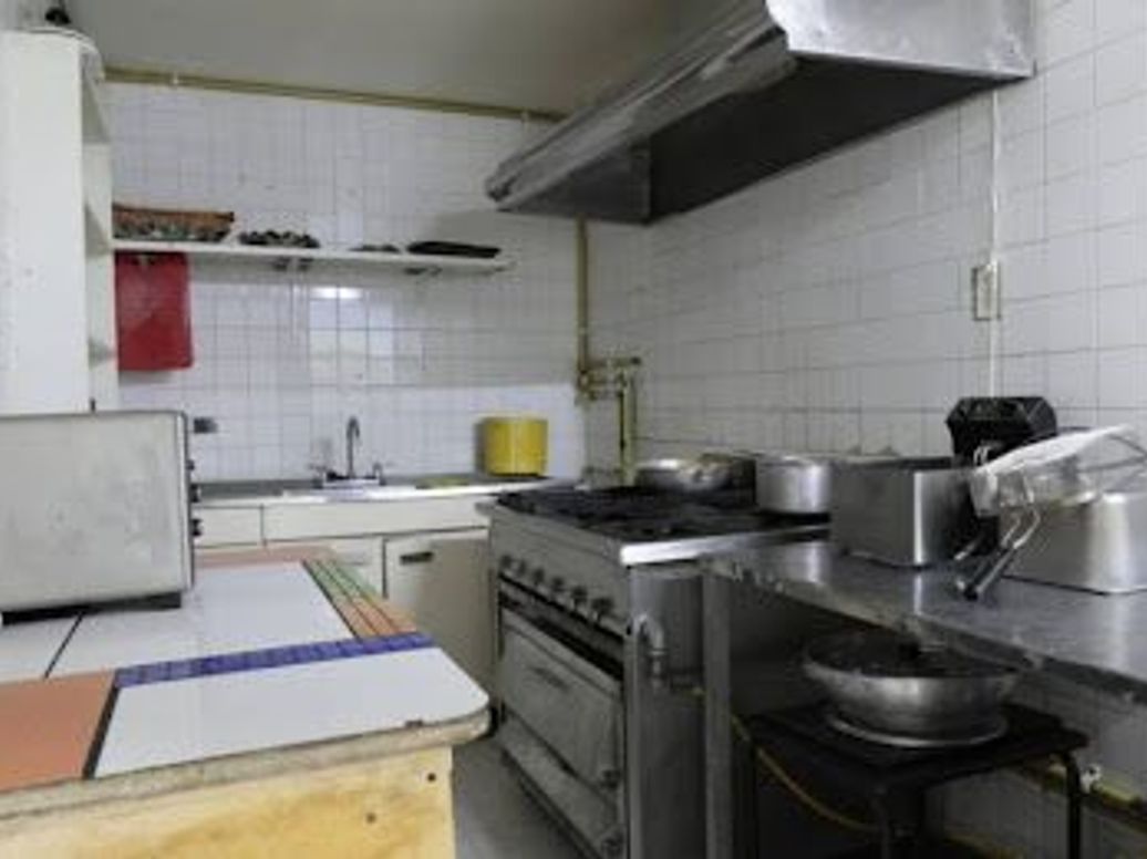 Casa de 5 alcobas en venta en Los Alcázares, Bogotá, 450 m² · foto 6 de 20