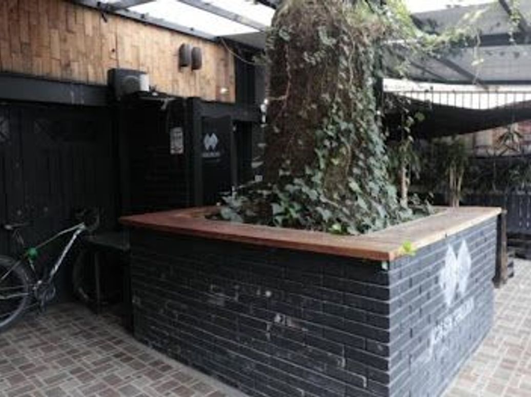 Casa de 5 alcobas en venta en Los Alcázares, Bogotá, 450 m² · foto 3 de 20